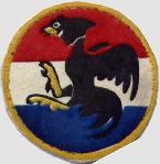 Distintivo para uso na «boina negra» da BRIGADA ESPECIAL NACIONAL. (Col. A. Carmo)