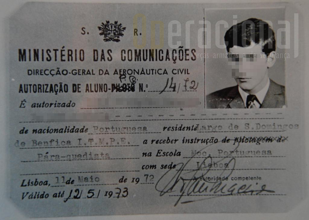 1972: licença de "aluno pára-quedista" emitida pela DGAC para receber instrução numa escola da ONMP. (Foto cedida por Luís Correia)