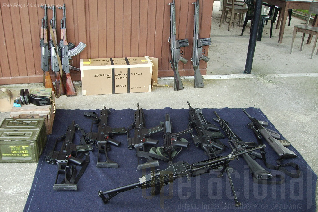 Apresentação de diverso tipo de armas utilizadas pela UPF quer apenas para instrução quer operacionalmente