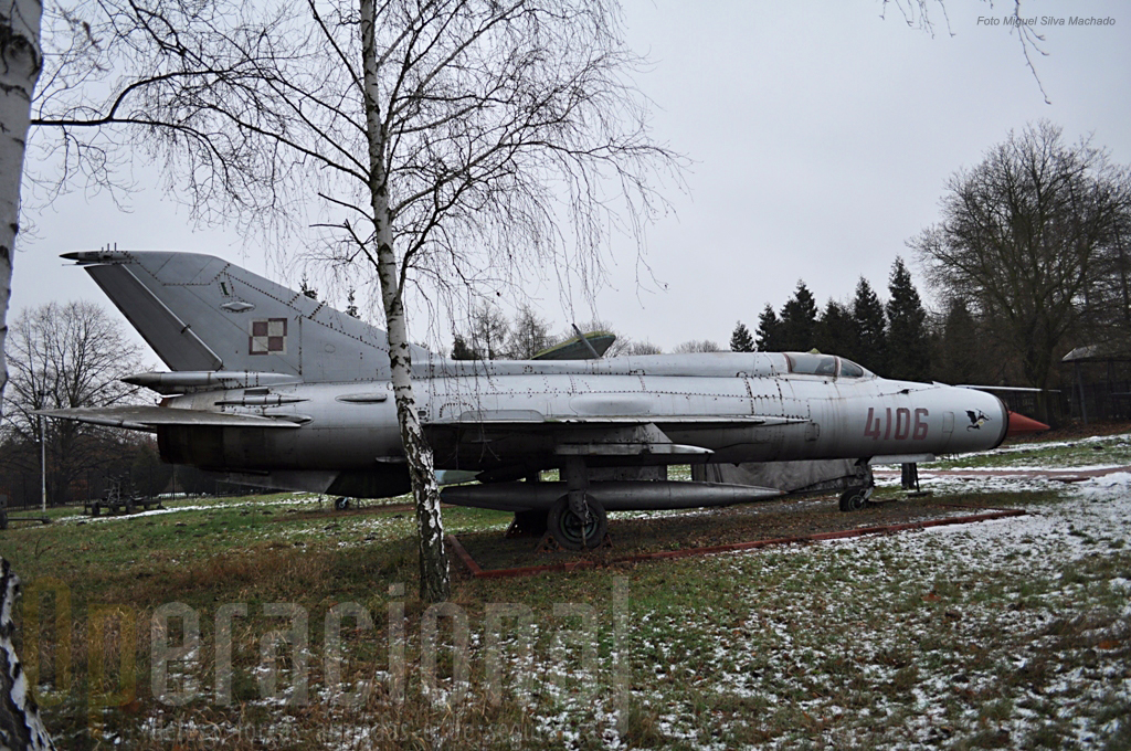 Mig-21 um dos mais divulgados caças a jacto de sempre, que equipou a Força Aérea Polaca entre 1963 e 2004.