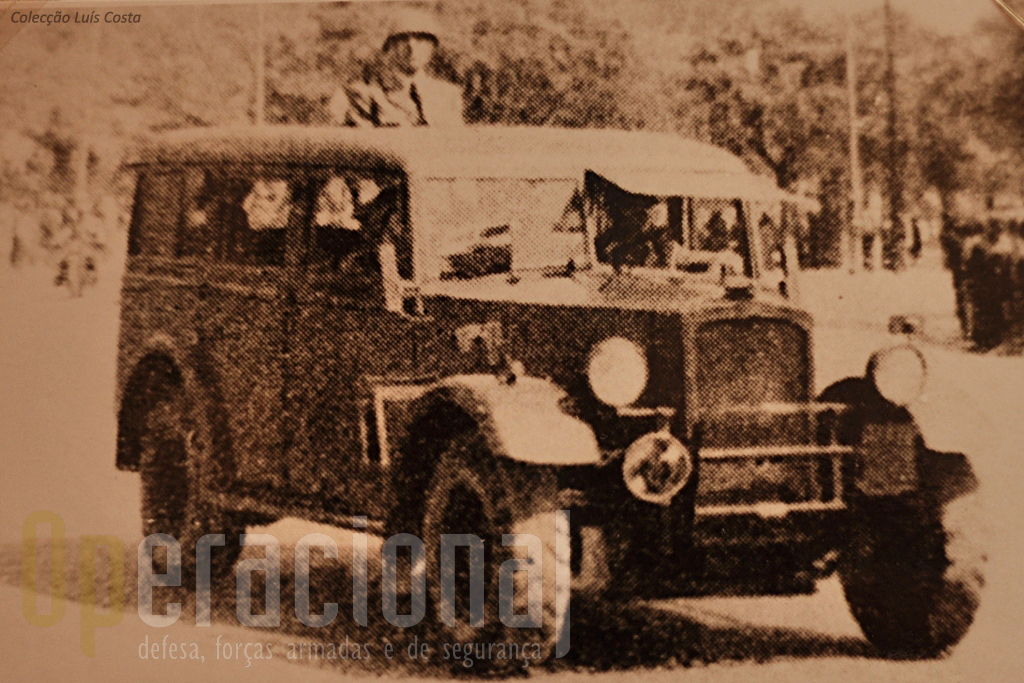 Viatura de Transporte de Pessoal "Humber" FWD TP3 4x4 m/1942