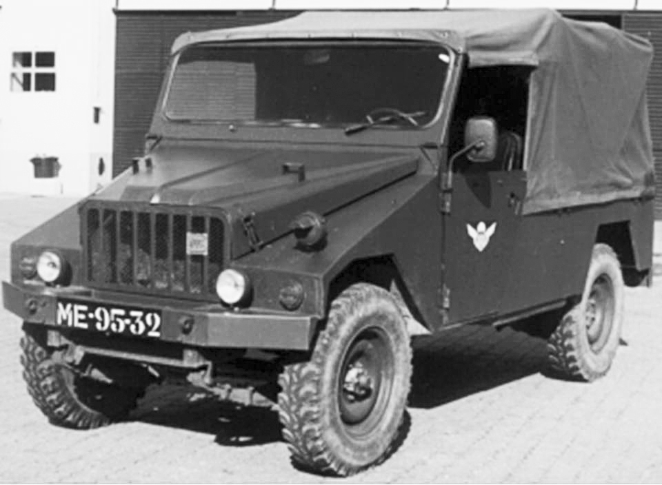 Viatura de Transportes Gerais UMM Cournil 0,5 ton. 4x4 m/1979