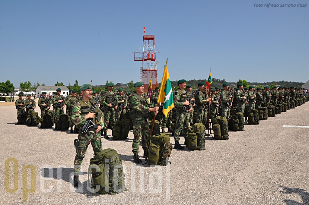 O 1º Batalhão de Infantaria Pára-quedista que em breve irá cumprir mais uma missão expedicionária, no Kosovo.