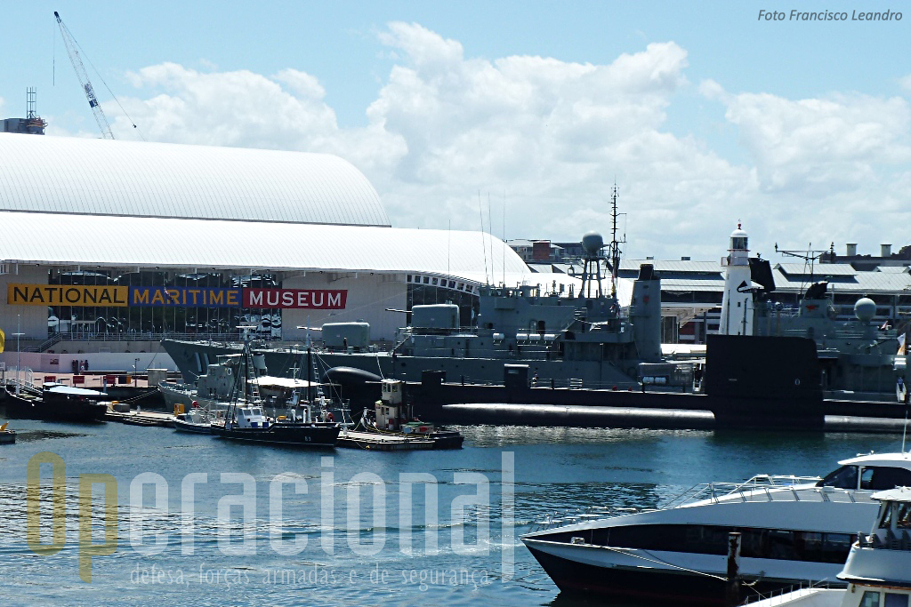 O Museu com as unidades navais visitaveis: 