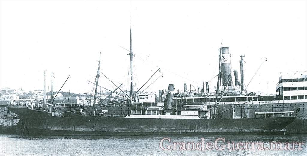 Transporte "Pungué", ex-cargueiro de longo curso alemão "Linda Woermann"