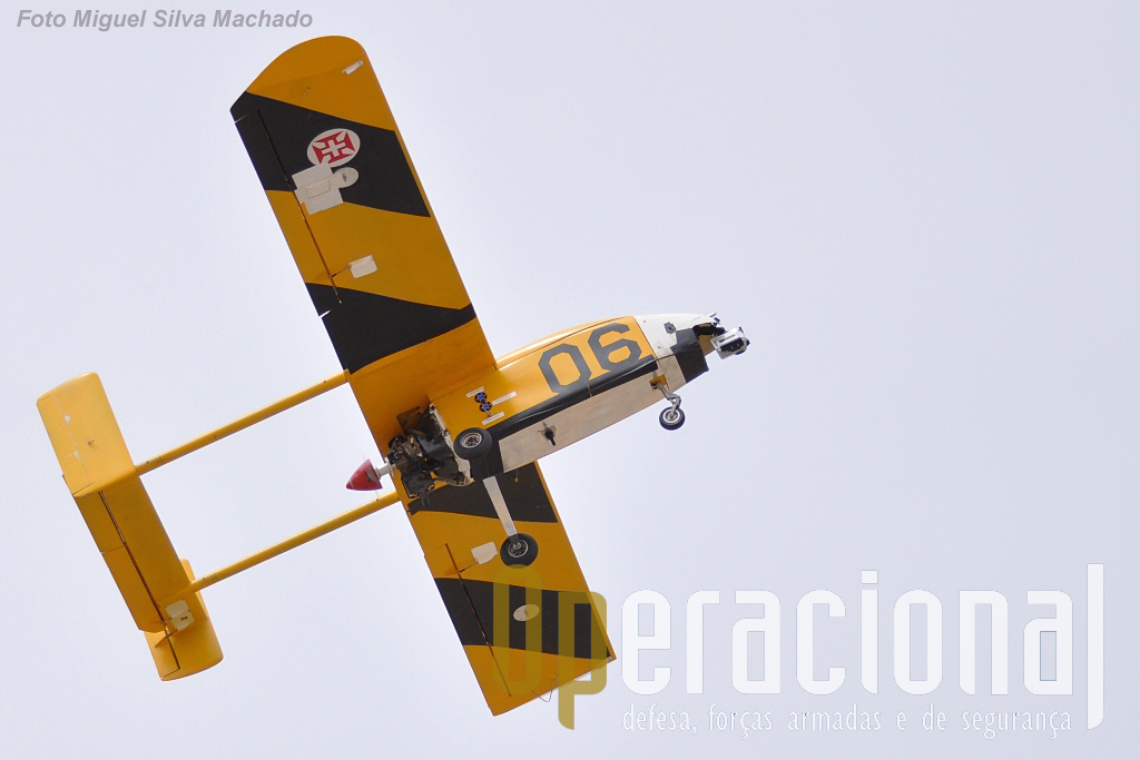 O ANTEX-M 06, "Santa Cruz", a ganhar altitude instantes após a descolagem do aeródromo mais ocidental da Europa continental: Santa Cruz/Torres Vedras