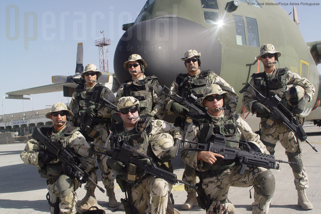 A Unidade de Protecção da Força no Afeganistão. Este pequeno destacamento da Polícia Aérea também optou pela HK G-36 e pela HK MG 4, ambas 5,56mm.