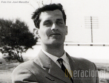 O capitão pára-quedista Carlos Bragança Moutinho em 1964 no Regimento de Caçadores Pára-quedistas.