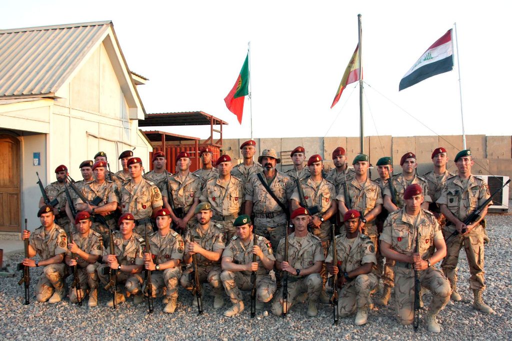 A FND Portuguesa em Besmayha / Iraque, integra 30 militares. Temos ainda um oficial em Bagdade e outro no Kuwait.