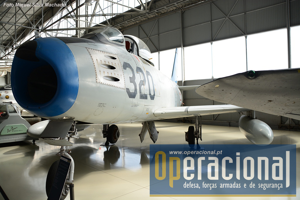 Os North American F-86 Sabre serviram na Força aérea Portuguesa entre 1958 e 1980, tendo, entre 1960 e 1963 feito missões na Guiné Portuguesa.