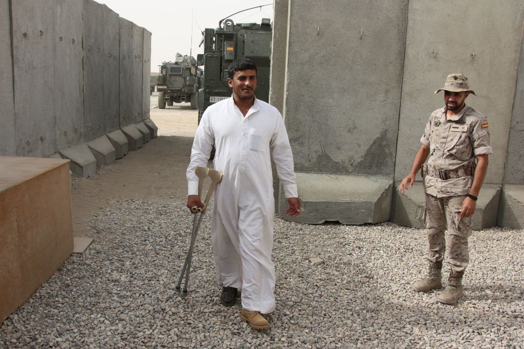 O soldado iraquiano Adnan Hatem Muzel qiue desde 2006 esperava por uma perna ortopédica.