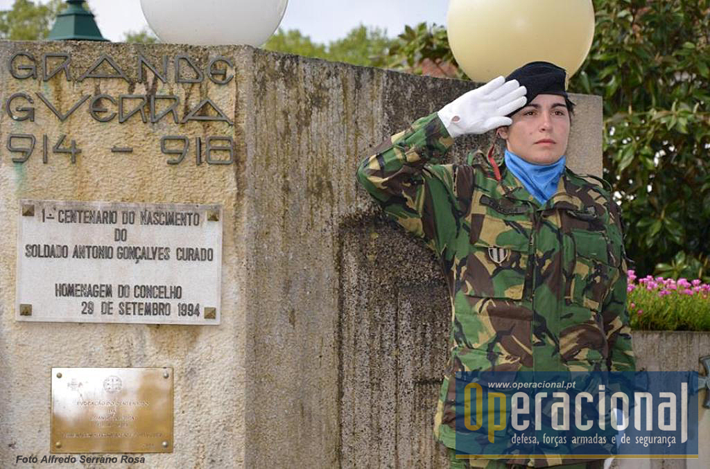 Aqui está sepultado o primeiro português a morrer em combate na Flandres: 